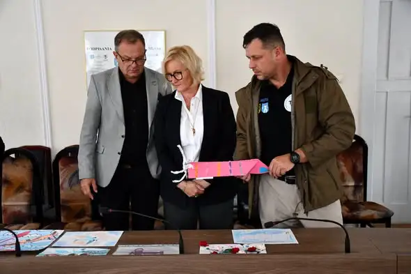 Świebodzice: rozstrzygnięto konkurs plastyczny „Mój wymarzony samolot”