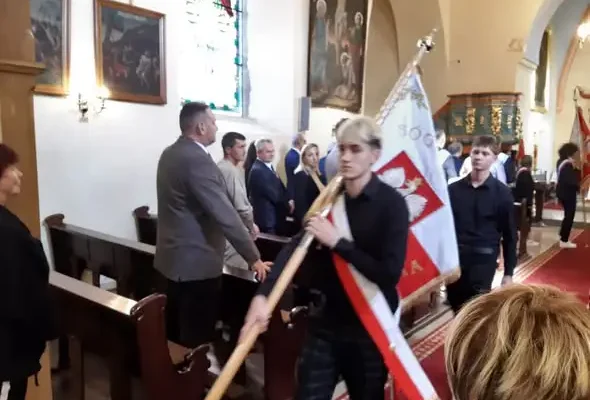 Młodzież ze Strzegomia oddała hołd ofiarom stalinowskiego obozu w Rusku
