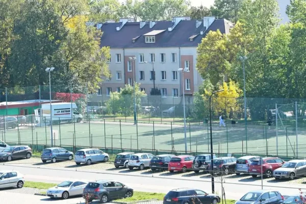 Powiat Świdnicki modernizuje Orliki. Podpisano umowy na 670 tys. zł
