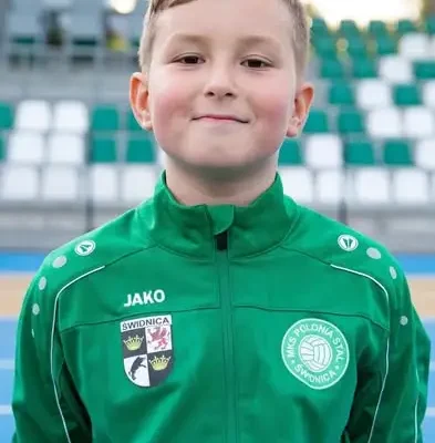Adrian Strzelczyk z pierwszą umową zawodową w Cracovii