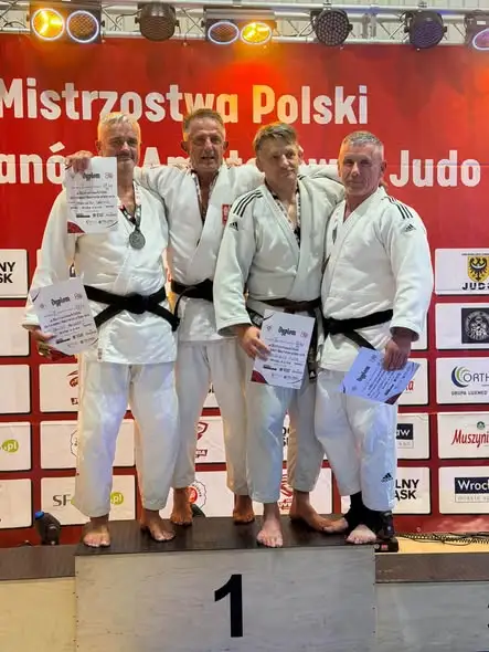 Strzegomscy judocy z medalami w Rawiczu i Wrocławiu